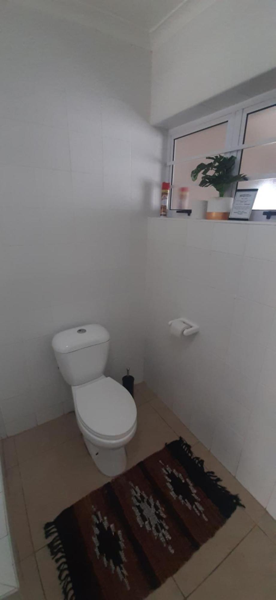 Beachview Guest Suites Port Elizabeth Buitenkant foto